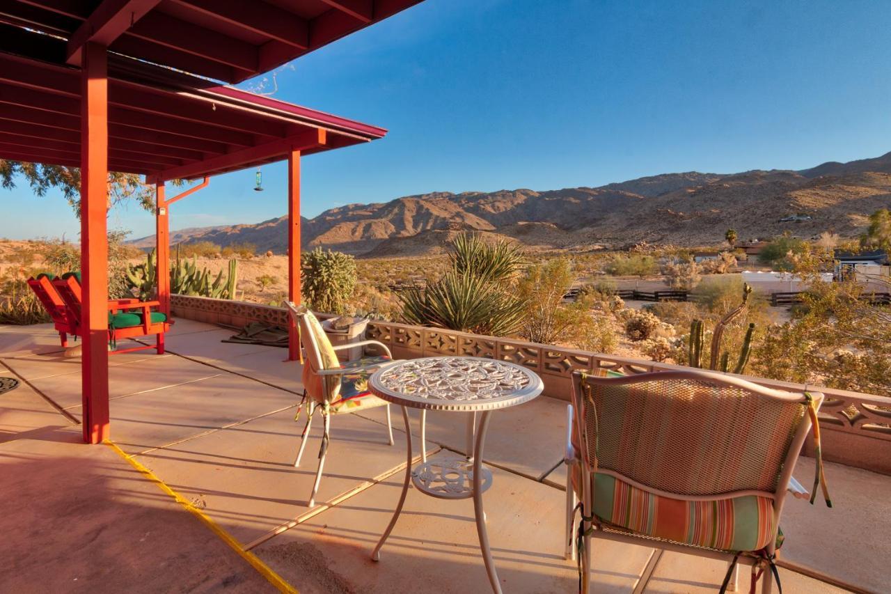 Chuck'S Cabin In A Joshua Tree Community Twentynine Palms Bagian luar foto